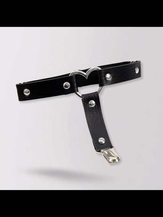 Accessories - Black Leather Heart Ring Garter Belt